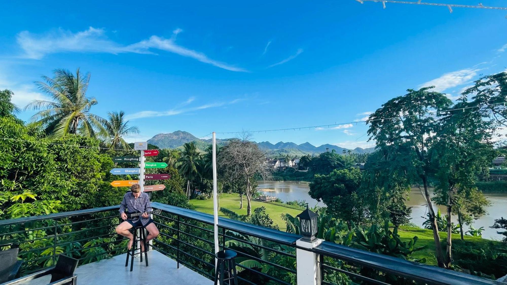 Meet Sunset Hostel Luangprabang Ngoại thất bức ảnh
